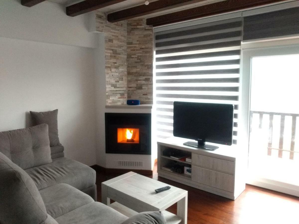 Apartamento Ismael Gausac Bagian luar foto